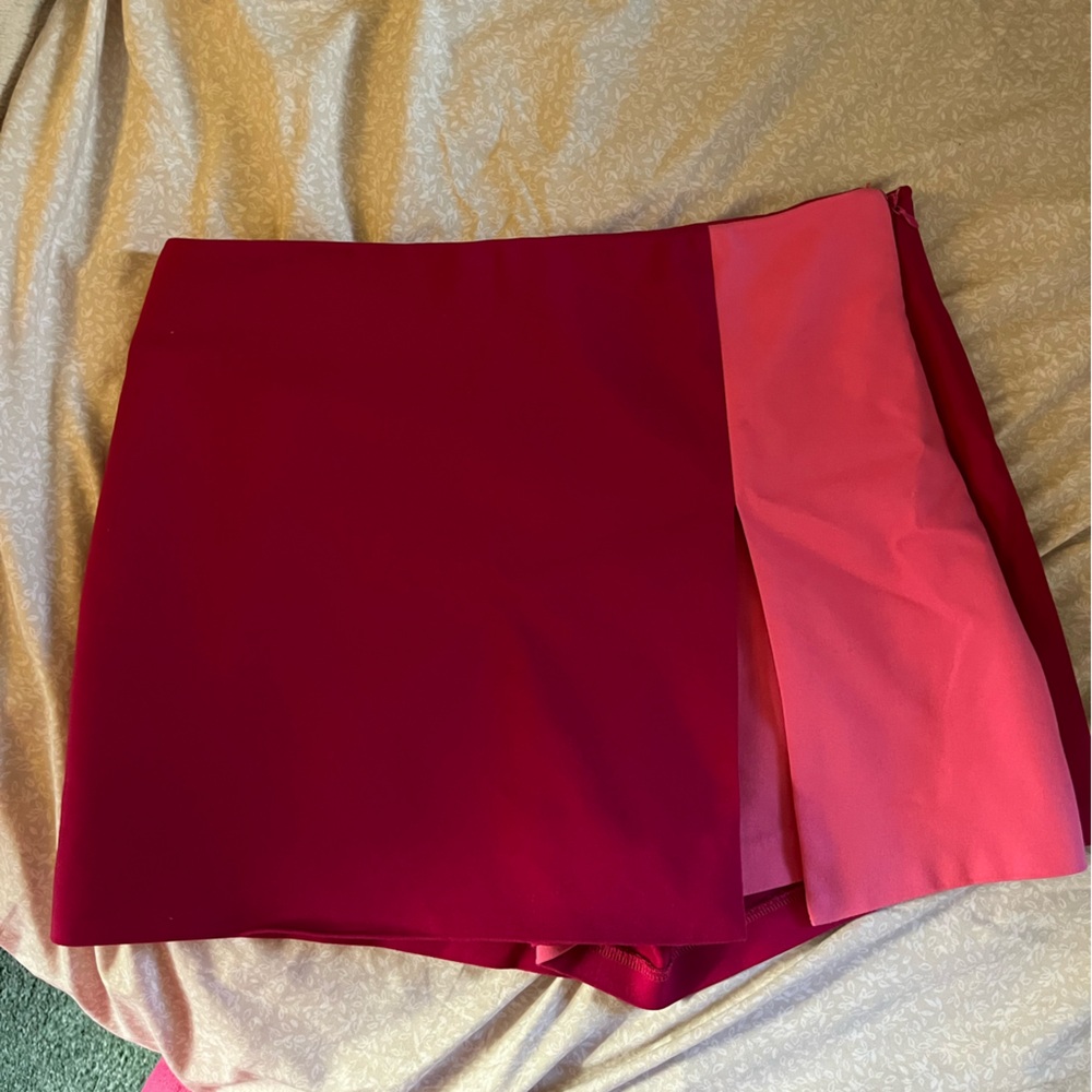 Women’s color block skort